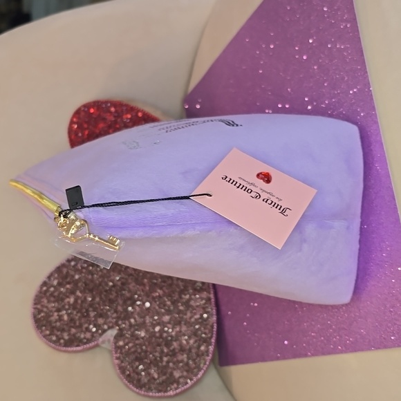 Juicy Couture 💜NWT💜 Light Purple Cosmetic Travel Bag!💜💜💜 - Picture 8 of 12